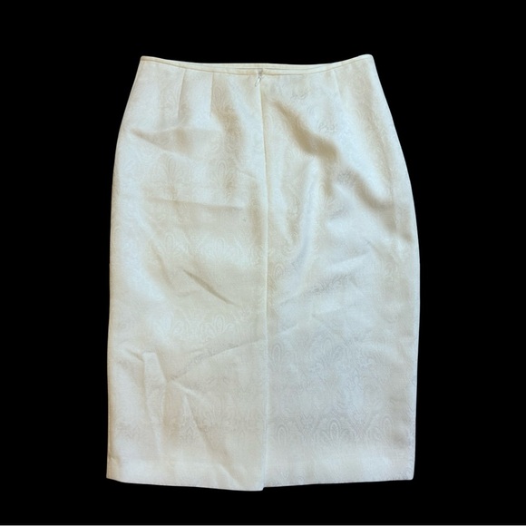Le Suit Elegant White Pencil Skirt - Picture 2 of 6